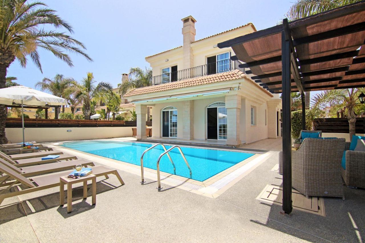 Villa Oceania - Beachfront باراليمني المظهر الخارجي الصورة