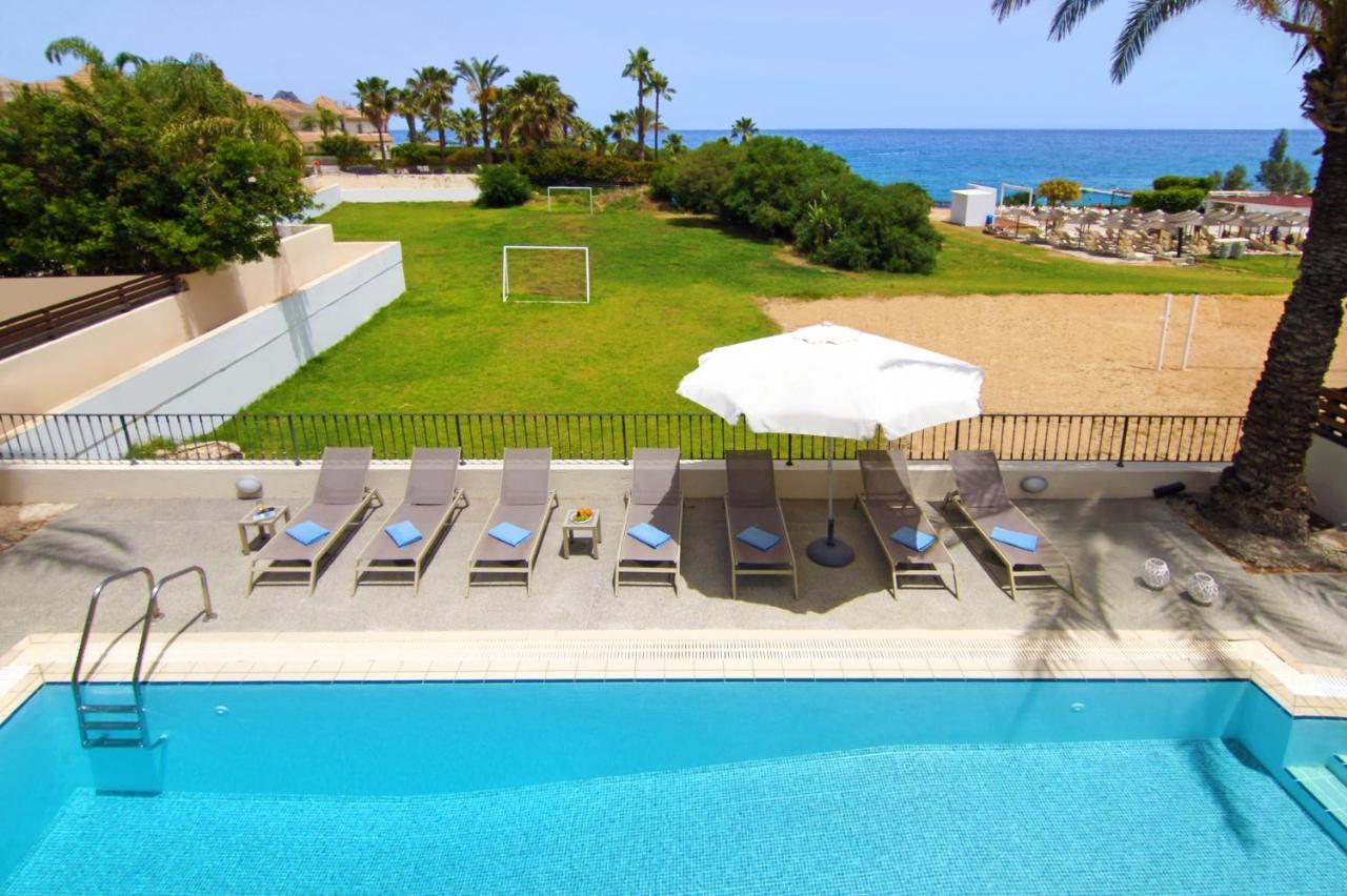 Villa Oceania - Beachfront باراليمني المظهر الخارجي الصورة